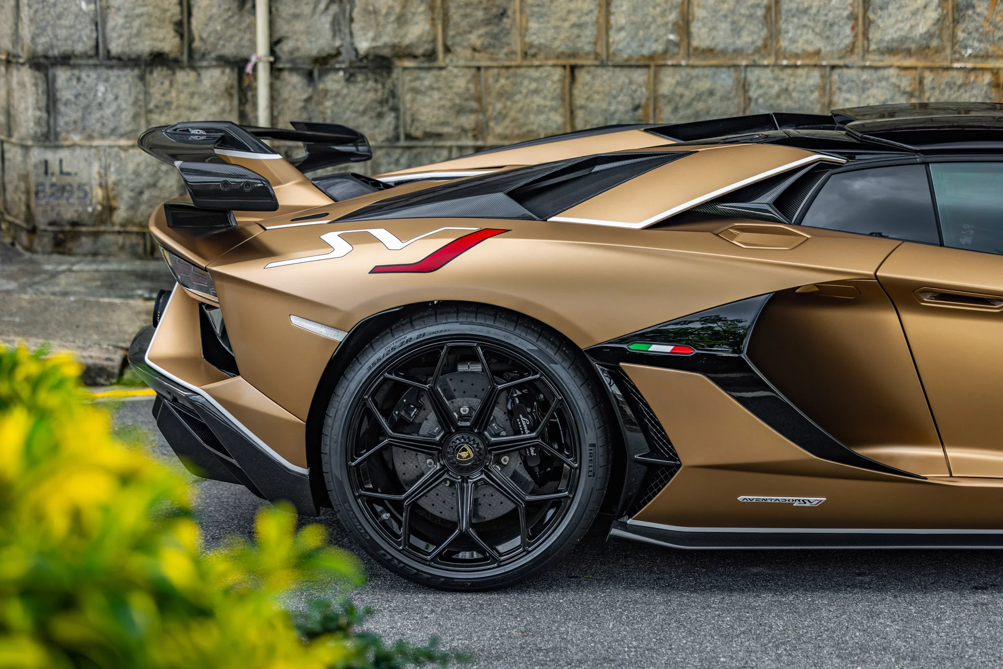 Bronzo Zenas - Lamborghini Aventador SVJ Roadster (LP770-4) - carpaints.co